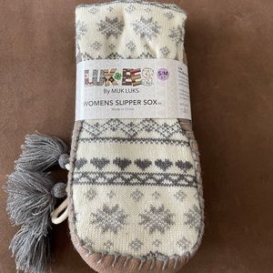 Lukees by Muk Luks. Womens slipper Sox. Size 5-7. S/M